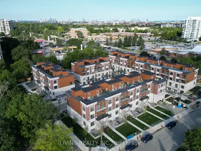 Condo Apartment in Mississauga