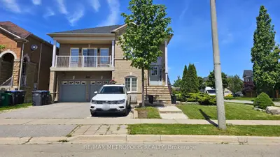 Detached in Brampton
