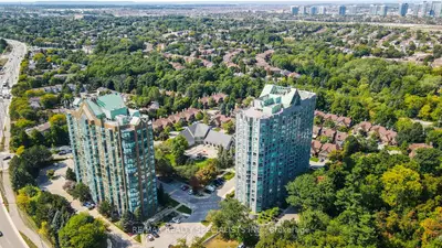 Condo Apartment in Mississauga