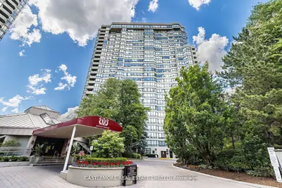 Condo Apartment in Toronto
