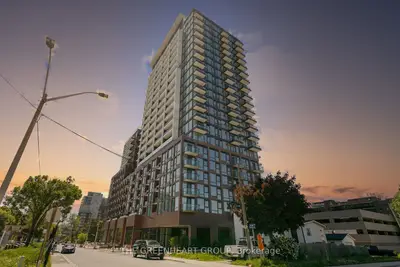 Condo Apartment in Mississauga