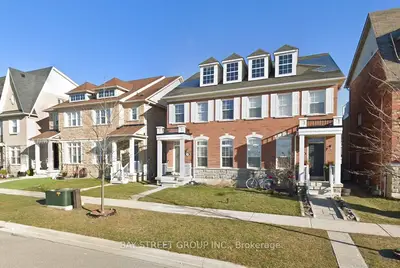 Semi-Detached in Mississauga