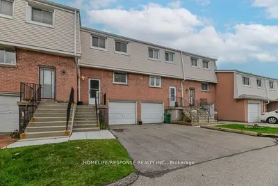 400 Mississauga Valley Boulevard 10, Mississauga, On L5a 3n6