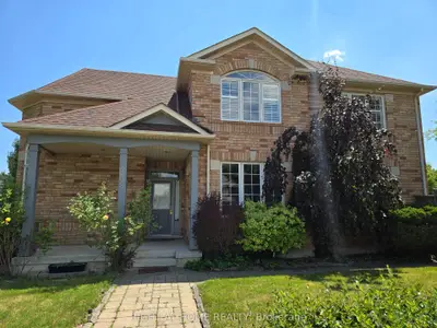 Detached in Oakville