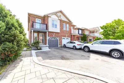 Semi-Detached in Brampton