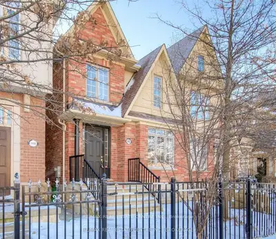 3402 Eglinton Avenue W, Mississauga, On L5m 7p2