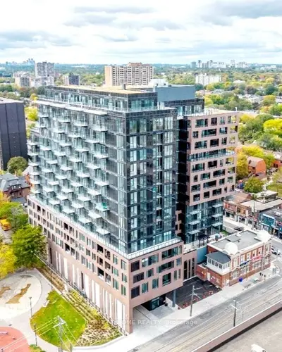 Condo Apartment in Toronto