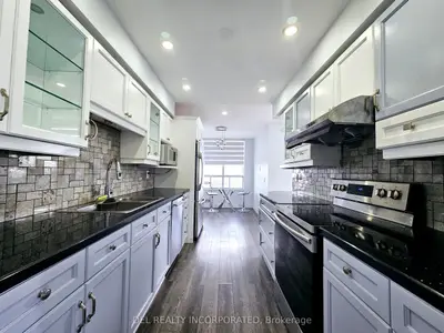 Condo Apartment in Mississauga