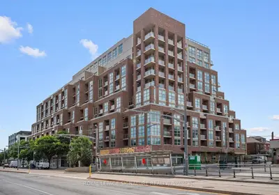 1787 St. Clair Avenue W 431, Toronto W03, On M6n 1j6