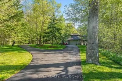 Detached in Milton