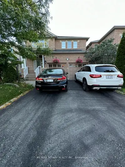 Detached in Brampton