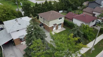 Detached in Toronto