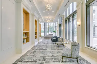 30 Elm Drive W 1305, Mississauga, On L5b 1l9