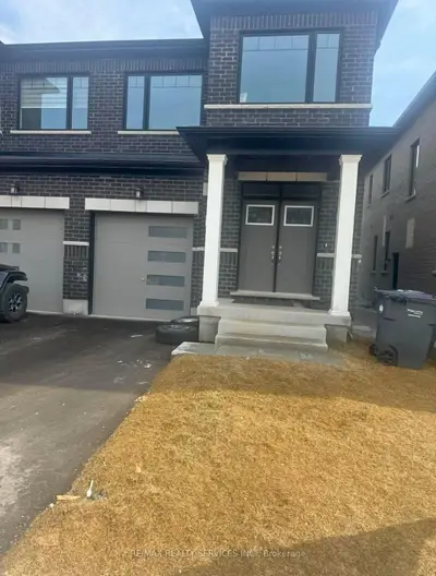 Semi-Detached in Caledon