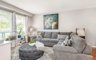 Condo Townhouse in Brampton