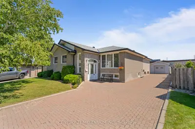 Detached in Brampton