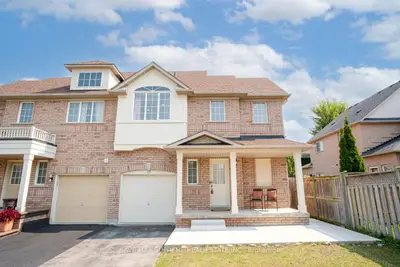 Semi-Detached in Brampton