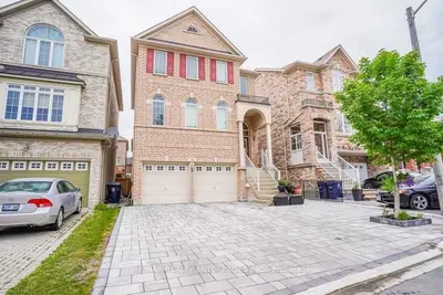 Detached in Toronto
