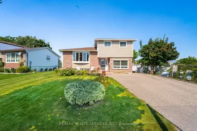 Detached in Brampton