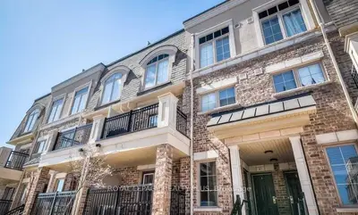 2441 Greenwich Drive 47, Oakville, On L6m 0s3