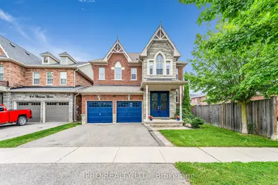 Detached in Caledon