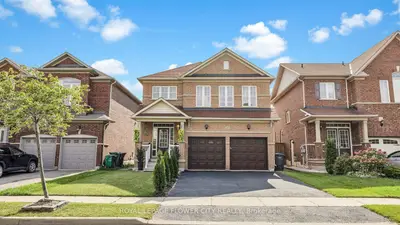 Detached in Brampton