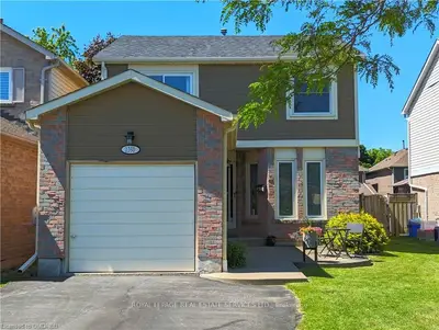 1160 Montgomery Drive, Oakville, On L6m 1g1