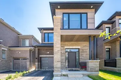 Detached in Milton