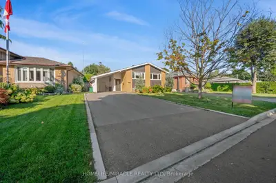 Detached in Brampton
