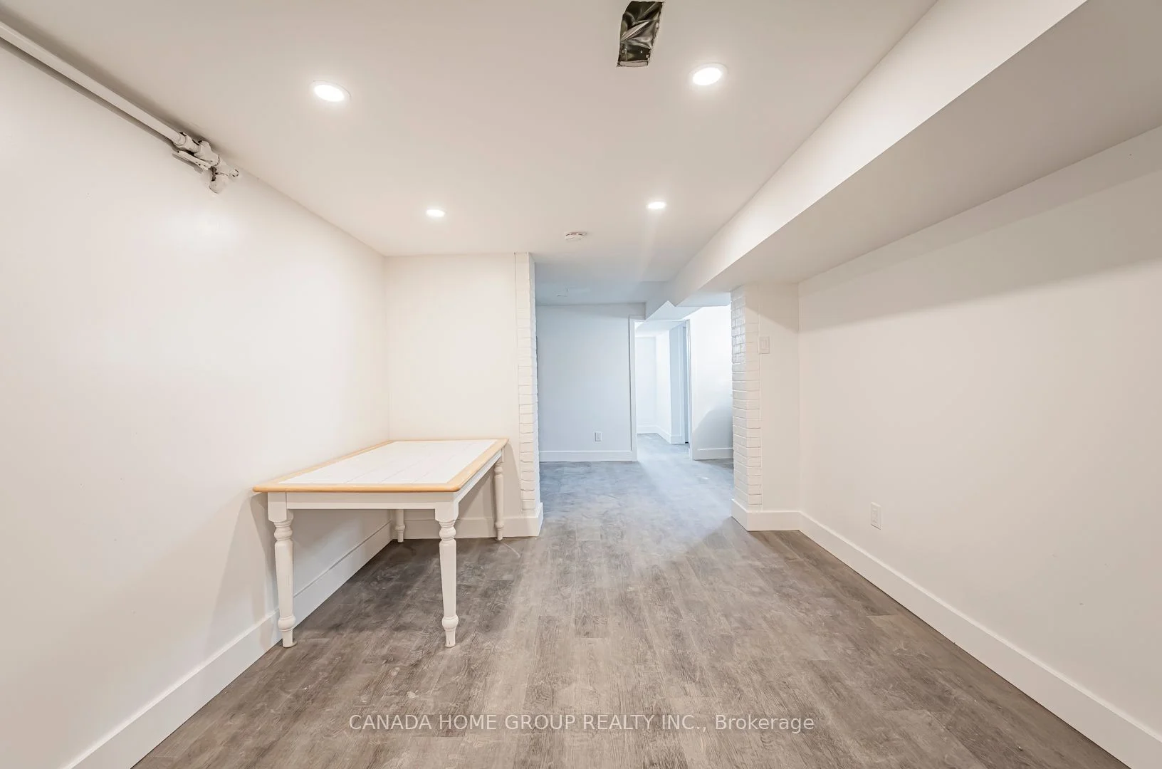 19 Tumpane Street, Toronto W05, ON M3M 1L5