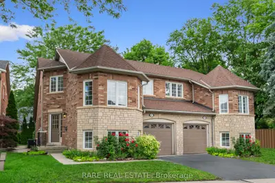 223 Rebecca Street 47, Oakville, On L6k 3y2