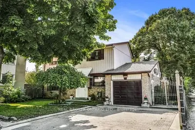 Detached in Brampton