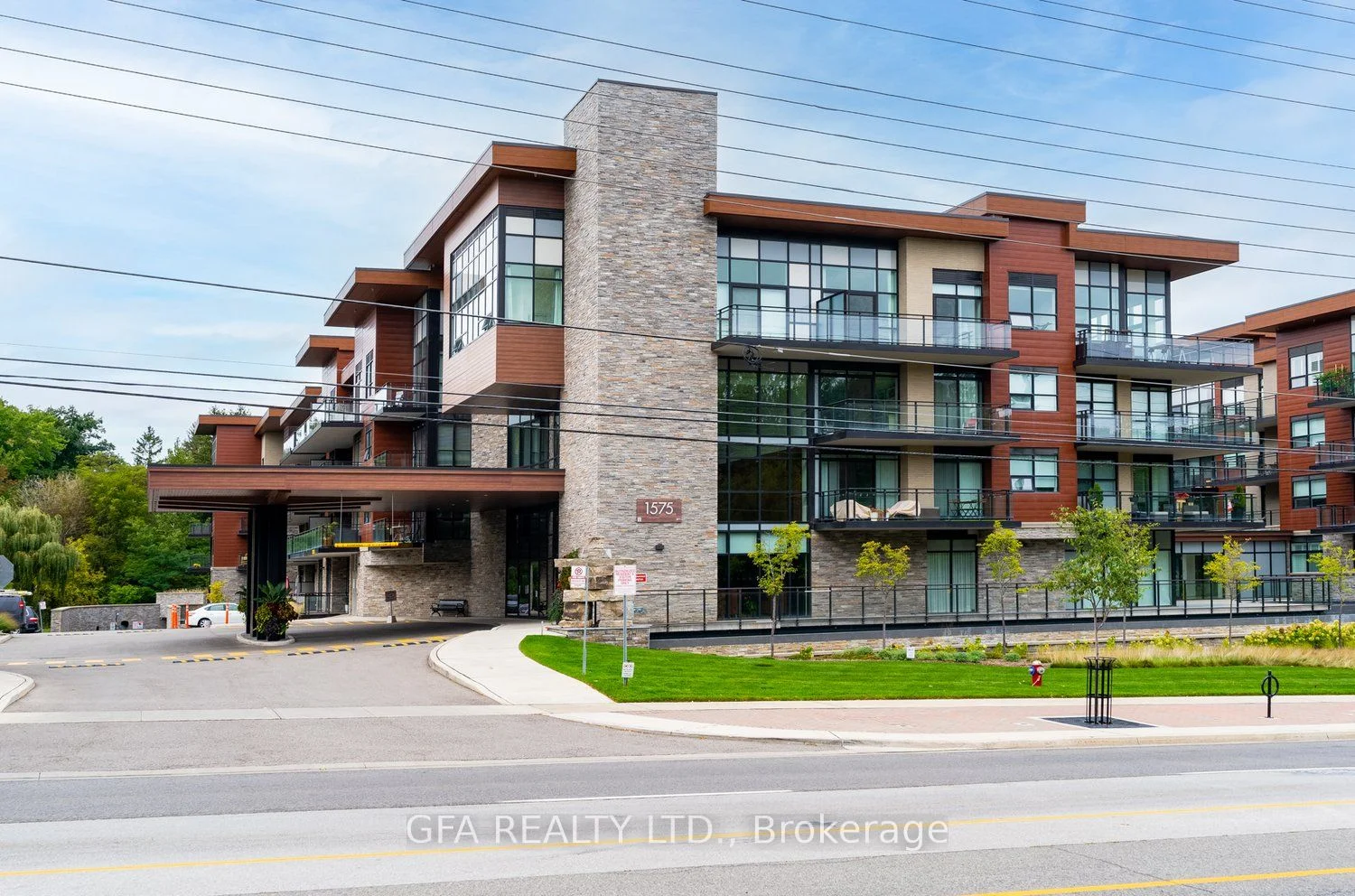 1575 Lakeshore Road W 342, Mississauga, On L5j 0b1