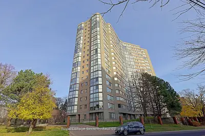 Condo Apartment in Toronto