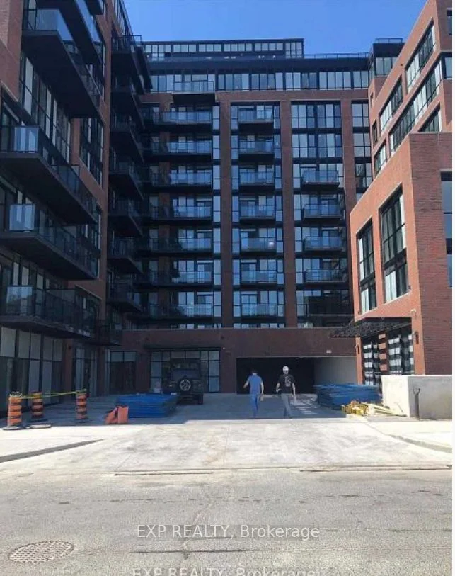 2300 St Clair Avenue W 316, Toronto W02, On M5p 1n5