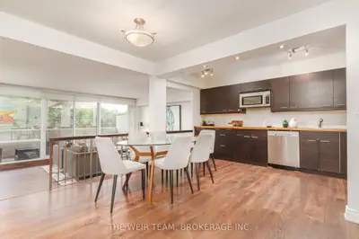 240 Scarlett Road 504, Toronto W03, On M6n 4x4