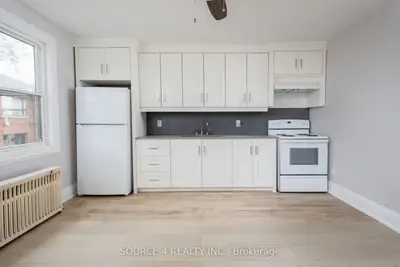Store W Apt/Office in Toronto