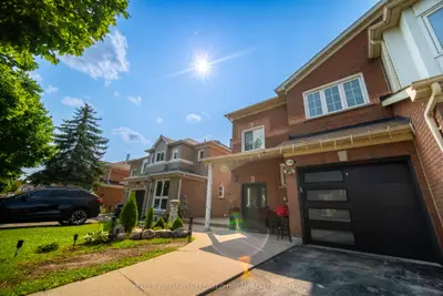 Semi-Detached in Brampton