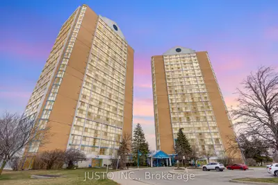 25 Trailwood Drive 205, Mississauga, On L4z 3k9