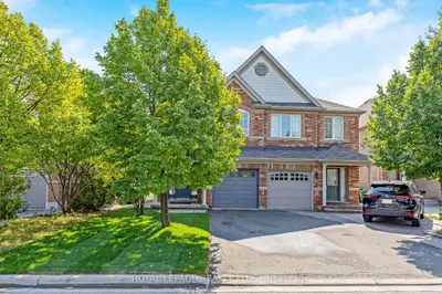 3896 Skyview Street, Mississauga, On L5m 8a4