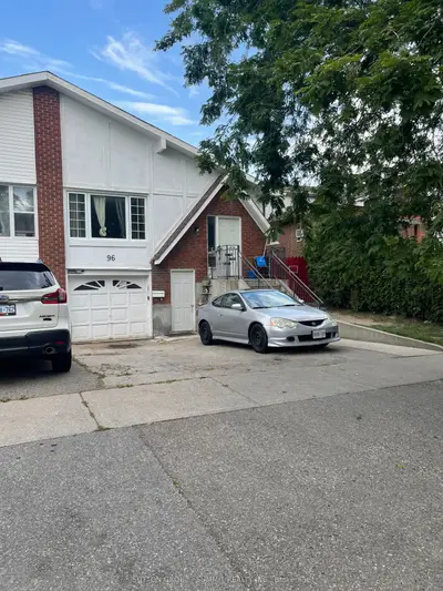 Semi-Detached in Brampton