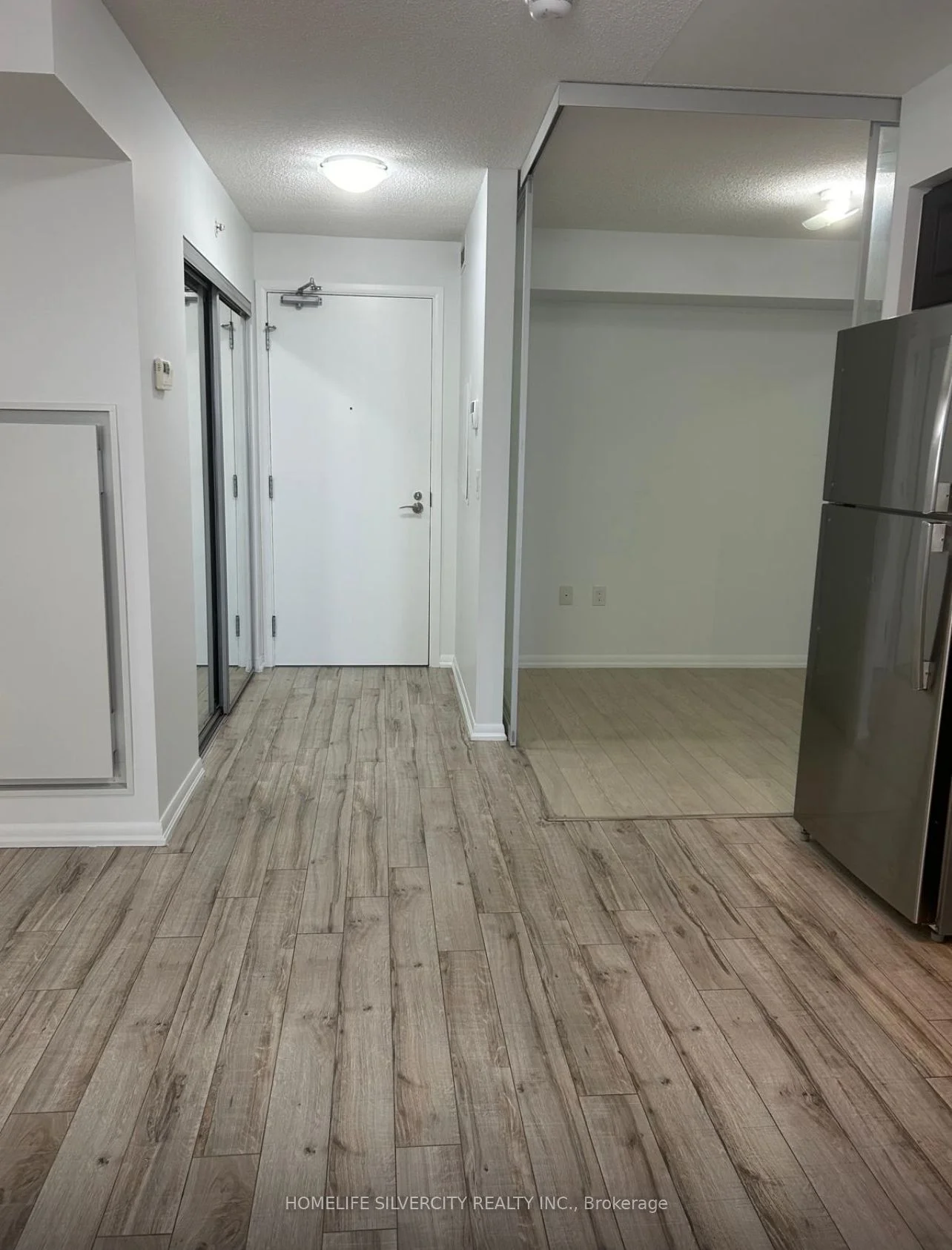 3091 Dufferin Street 418, Toronto W04, ON M6A 0C4