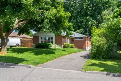 Detached in Brampton