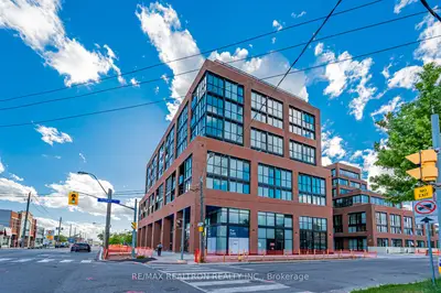 2300 St Clair Avenue W 803, Toronto W02, On M6n 1k8