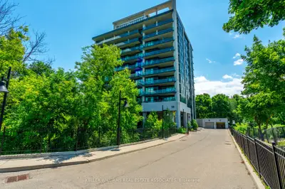 50 Hall Road 906, Halton Hills, On L7g 0j8