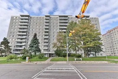 Condo Apartment in Toronto