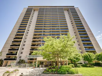 Condo Apartment in Toronto