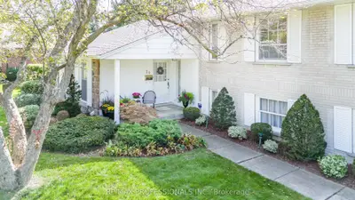 Detached in Toronto
