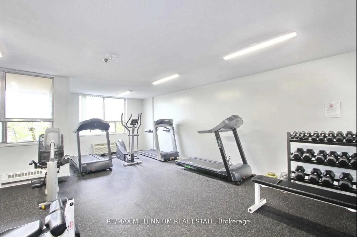 2835 Islington Avenue 510, Toronto W05, ON M9L 2K2
