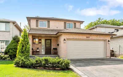 Detached in Burlington